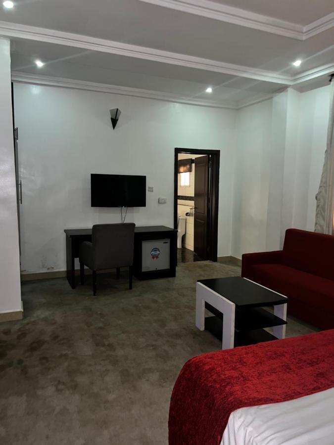 Grand Palazzo Hotel Gwarimpa Abuja Exteriör bild