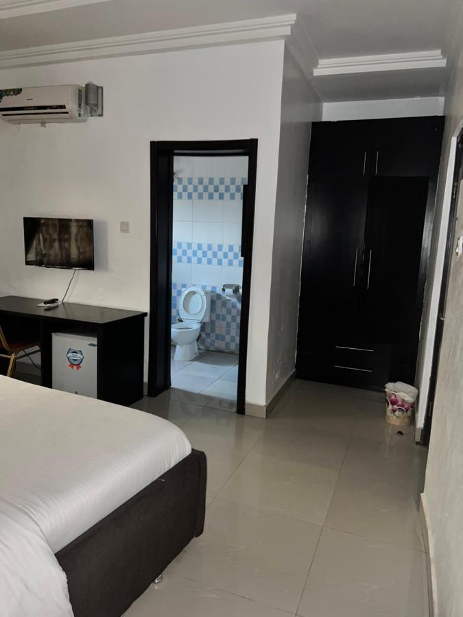 Grand Palazzo Hotel Gwarimpa Abuja Exteriör bild