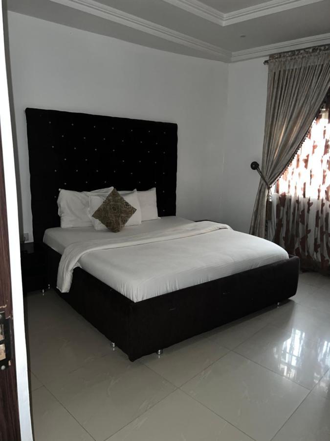 Grand Palazzo Hotel Gwarimpa Abuja Exteriör bild