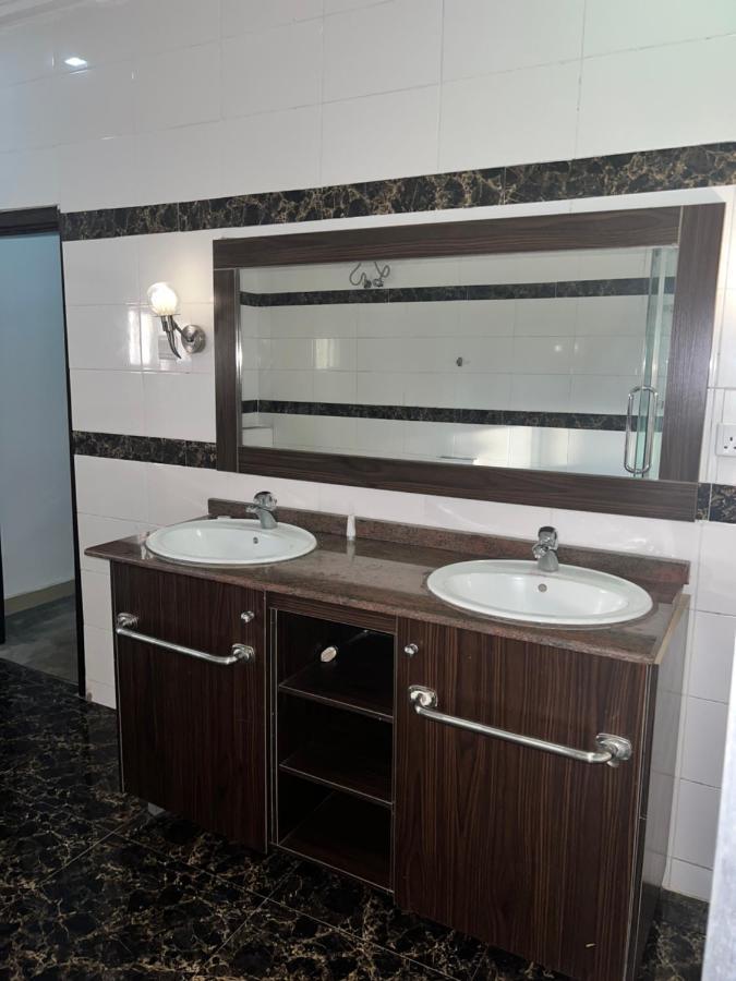 Grand Palazzo Hotel Gwarimpa Abuja Exteriör bild