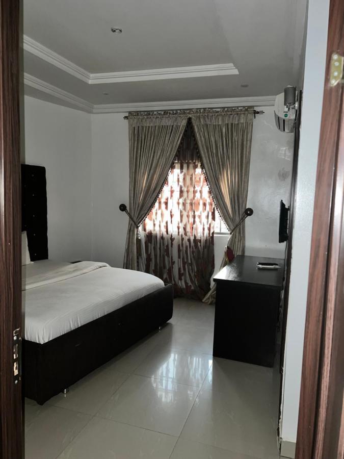 Grand Palazzo Hotel Gwarimpa Abuja Exteriör bild