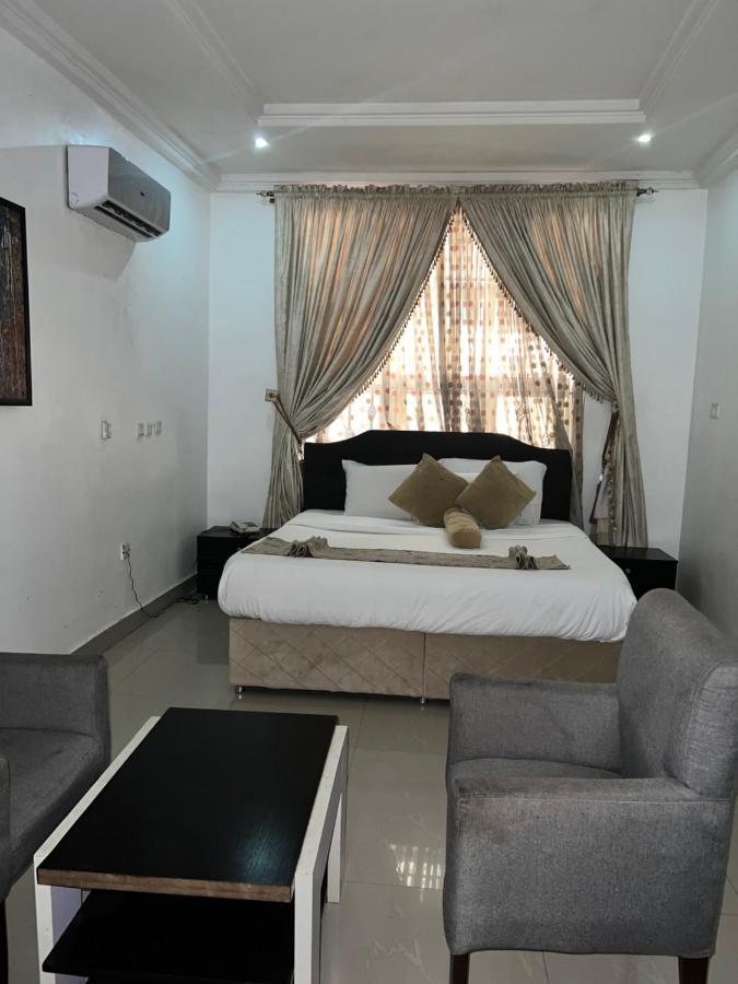Grand Palazzo Hotel Gwarimpa Abuja Exteriör bild